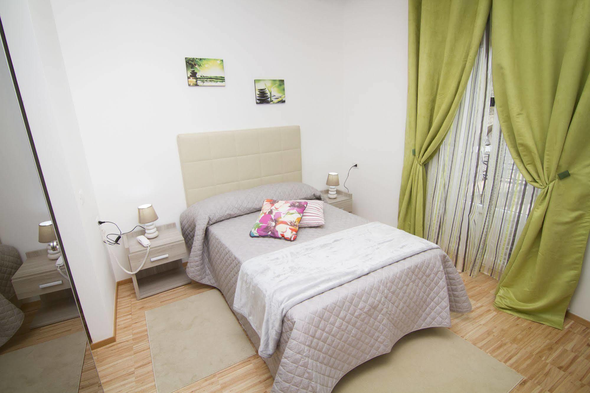Al Bastione Relais Suite & Rooms 그라비나인풀리아 외부 사진